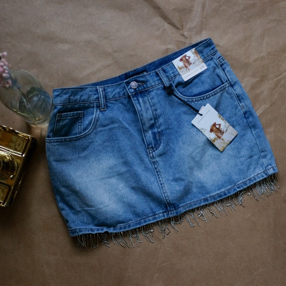 ✨Sincerely Jules Beaded & Rhinestone Fringe Denim Mini Skirt – Size 9 / 28
